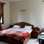 Azhan Residency