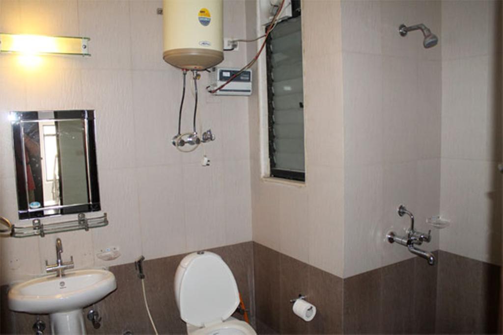 Azhan Residency * New Delhi